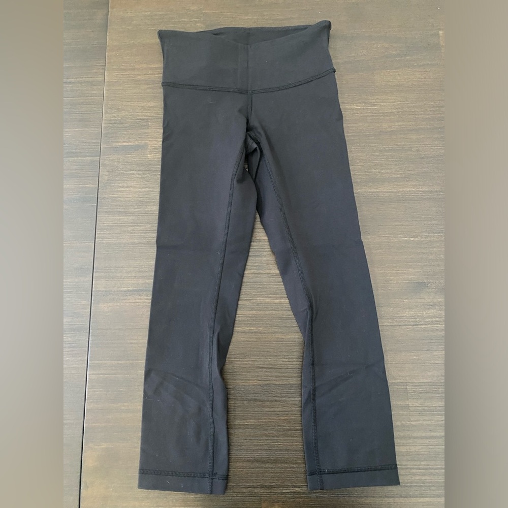 Lululemon Wunder Under Crop III Leggings